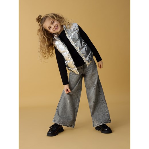 Reserved - Kamizelka z metalicznym efektem - srebrny Reserved 122/128 (6-8 lat) Reserved