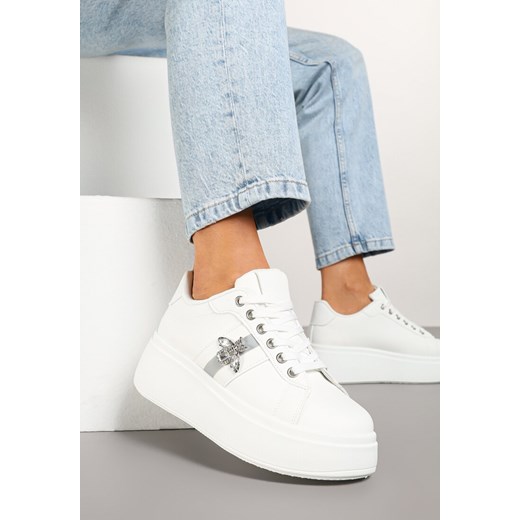 Białe Sneakersy z Ozdobną Aplikacją Owada z Przeszyciami na Platformie Ommea ze sklepu renee.pl w kategorii Buty sportowe damskie - zdjęcie 178490195