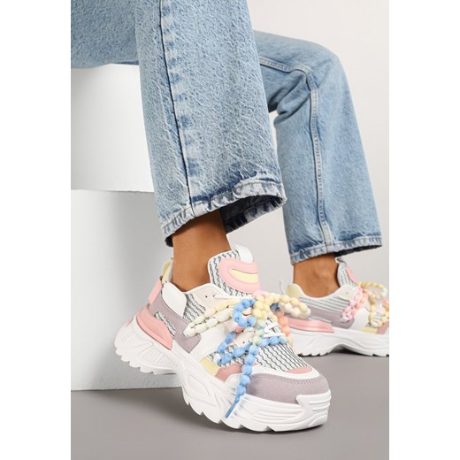 Biało-Różówe Sneakersy na Platformie Ozdobione Koralikami i Tłoczeniem Dorvia ze sklepu renee.pl w kategorii Buty sportowe damskie - zdjęcie 178497205
