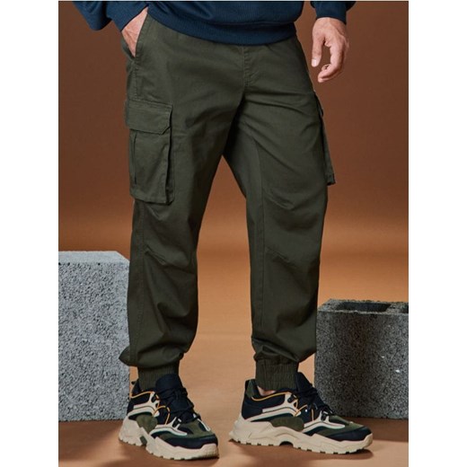 Sinsay - Spodnie - khaki ze sklepu Sinsay w kategorii Spodnie męskie - zdjęcie 178502579