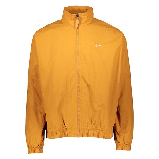 Nike Sportswear Kurtka sportowa &quot;Solo Swoosh Woven&quot; w kolorze pomarańczowym ze sklepu Limango Polska w kategorii Kurtki męskie - zdjęcie 178532708