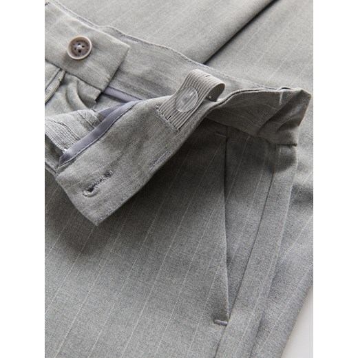 Reserved - Eleganckie spodnie z wiskozą - jasnoszary Reserved 122 (6-7 lat) Reserved