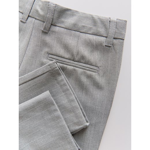 Reserved - Eleganckie spodnie z wiskozą - jasnoszary Reserved 140 (9 lat) Reserved