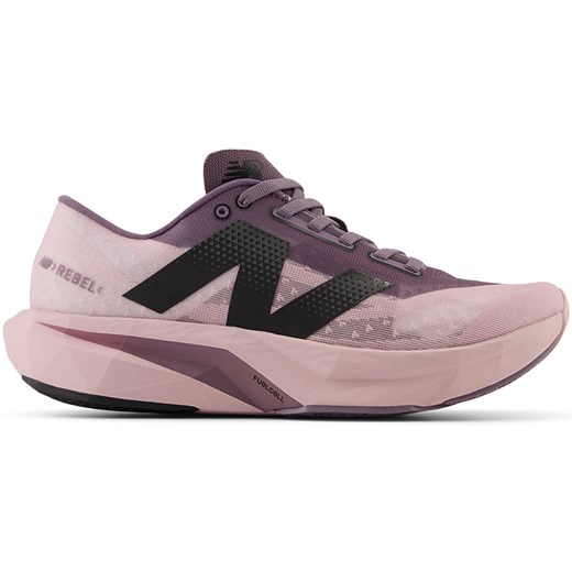Buty damskie New Balance FuelCell Rebel v4 WFCXCS4 – różowe ze sklepu New Balance Poland w kategorii Buty sportowe damskie - zdjęcie 178543557