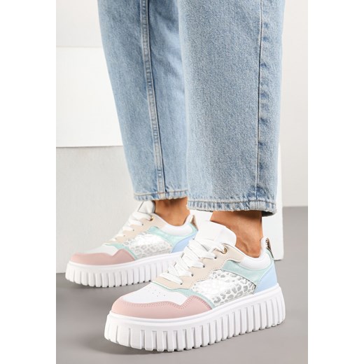 Biało-Różowe Sneakersy na Platformie z Tłoczeniem Ozdobione Panterką i Perforacją Udivaya ze sklepu renee.pl w kategorii Buty sportowe damskie - zdjęcie 178545008