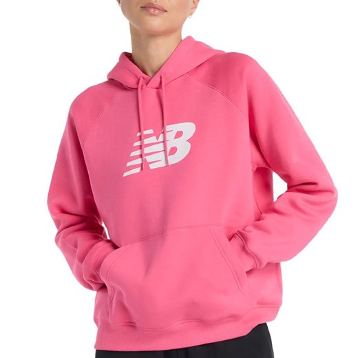Bluza New Balance WT43524DAB - różowa ze sklepu streetstyle24.pl w kategorii Bluzy damskie - zdjęcie 178546156
