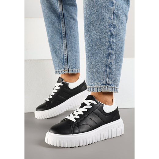 Czarno-Białe Sneakersy na Grubej Tłoczonej Podeszwie Zdivila ze sklepu born2be.pl w kategorii Buty sportowe damskie - zdjęcie 178560059