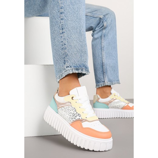 Biało-Pomarańczowe Sneakersy na Platformie z Tłoczeniem Ozdobione Panterką i Perforacją Udivaya ze sklepu renee.pl w kategorii Buty sportowe damskie - zdjęcie 178560445