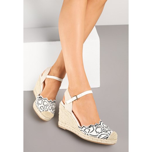 Białe Haftowane Sandały Typu Espadryle Vices na Plecionym Koturnie Seselitia ze sklepu renee.pl w kategorii Espadryle damskie - zdjęcie 178562968