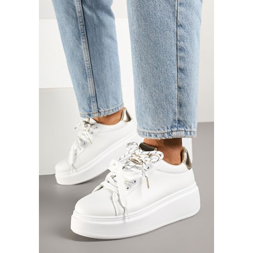 Biało-Złote Sneakersy Ozdobione Podwójnym Wiązaniem Zdivane ze sklepu born2be.pl w kategorii Buty sportowe damskie - zdjęcie 178567998