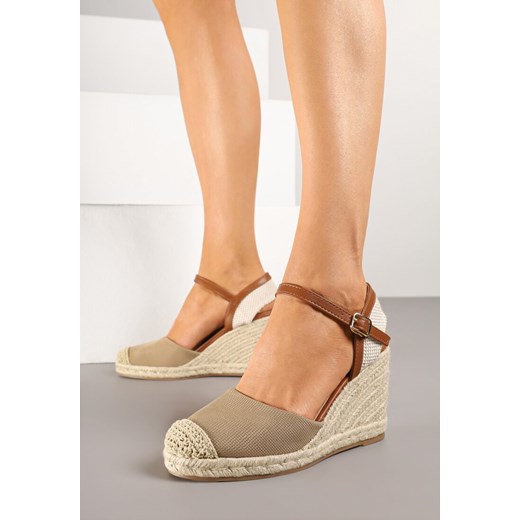 Ciemnobeżowe Sandały Espadryle Vices na Plecionym Koturnie Amotta ze sklepu born2be.pl w kategorii Espadryle damskie - zdjęcie 178568415