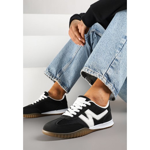 Czarne Sneakersy Typu Klasyczne Tenisówki Zdobione Przeszyciami Elanioria ze sklepu renee.pl w kategorii Buty sportowe damskie - zdjęcie 178569389