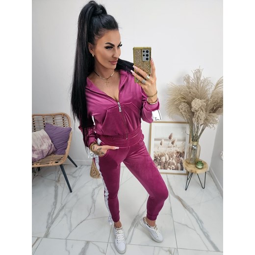 klasyczny welurowy dres premium la perla bluza+spodnie - purpura biskupi ze sklepu STYLOWO w kategorii Dresy damskie - zdjęcie 178573439