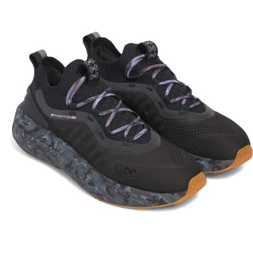 Sneakersy uniseks Under Armour UA Phantom 4 Camo - czarne ze sklepu Sportstylestory.com w kategorii Buty sportowe męskie - zdjęcie 178577018