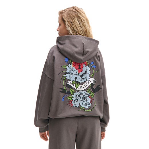 Cropp - Szara bluza z kapturem i nadrukiem - szary ze sklepu Cropp w kategorii Bluzy damskie - zdjęcie 178582455