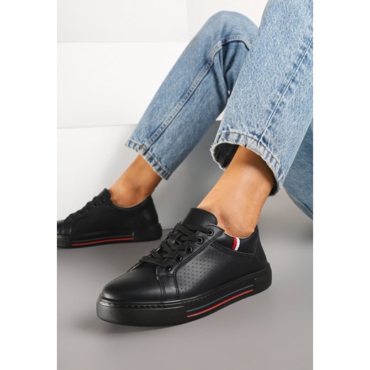 Czarne Skórzane Sneakersy na Płaskiej Podeszwie ze Skórzaną Wkładką i Perforacją Galiwa ze sklepu renee.pl w kategorii Buty sportowe damskie - zdjęcie 178583166