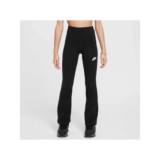 Dziewczęce legginsy z wysokim stanem i rozszerzanymi nogawkami Nike Sportswear Classic - Czerń ze sklepu Nike poland w kategorii Spodnie damskie - zdjęcie 178605176