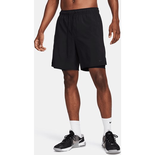 Męskie uniwersalne spodenki 2 w 1 Dri-FIT 18 cm Nike Unlimited - Czerń ze sklepu Nike poland w kategorii Spodenki męskie - zdjęcie 178605576