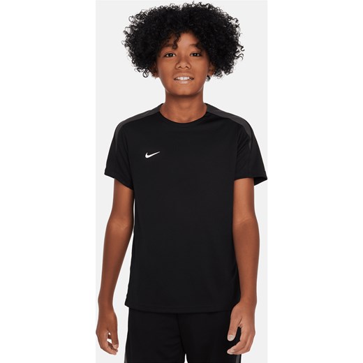 Koszulka piłkarska z krótkim rękawem dla dużych dzieci Nike Dri-FIT Strike - Czerń ze sklepu Nike poland w kategorii T-shirty chłopięce - zdjęcie 178605616