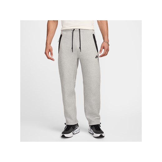 Męskie spodnie z dzianiny z luźnymi nogawkami Nike Tech - Szary ze sklepu Nike poland w kategorii Spodnie męskie - zdjęcie 178606949