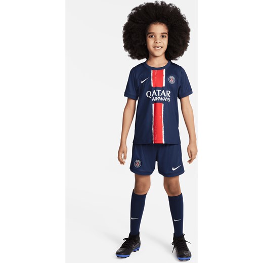 Trzyczęściowy strój piłkarski dla małych dzieci Nike Paris Saint-Germain Stadium Nike XL promocja Nike poland