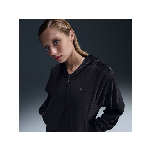 Damska luźna welurowa bluza z kapturem i zamkiem na całej długości Nike Sportswear Chill Knit - Czerń ze sklepu Nike poland w kategorii Bluzy damskie - zdjęcie 178607606