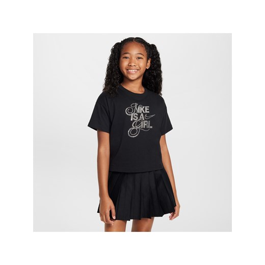 T-shirt dla dużych dzieci (dziewcząt) Nike Sportswear - Czerń ze sklepu Nike poland w kategorii Bluzki dziewczęce - zdjęcie 178607805
