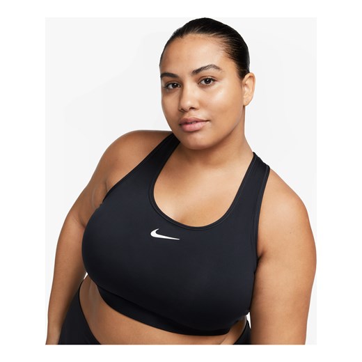 Damski stanik sportowy z wkładkami Nike Swoosh Medium Support (duże rozmiary) - Czerń ze sklepu Nike poland w kategorii Biustonosze - zdjęcie 178608486