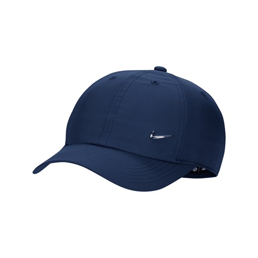 Dziecięca czapka z metalowym logo Swoosh Nike Dri-FIT Club - Niebieski ze sklepu Nike poland w kategorii Czapki dziecięce - zdjęcie 178609885