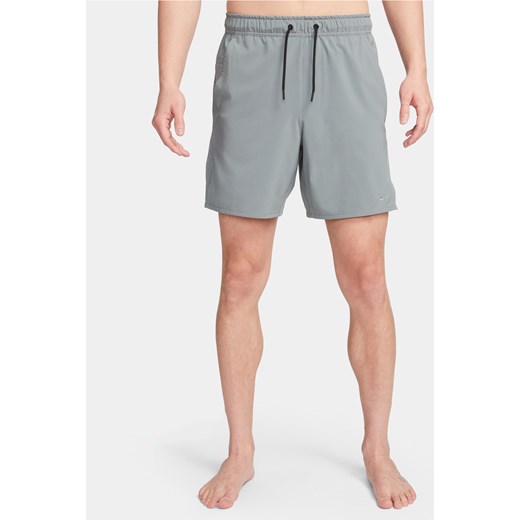 Męskie uniwersalne spodenki bez podszewki Dri-FIT Nike Unlimited 18 cm - Szary ze sklepu Nike poland w kategorii Spodenki męskie - zdjęcie 178610015