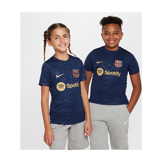 Przedmeczowa koszulka piłkarska z krótkim rękawem dla dużych dzieci Nike Dri-FIT FC Barcelona Academy Pro (wersja domowa) - Niebieski ze sklepu Nike poland w kategorii T-shirty chłopięce - zdjęcie 178610067