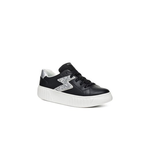 Geox buty sportowe dziecięce na wiosnę