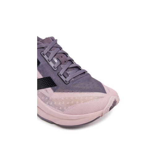 Buty sportowe damskie New Balance dla biegaczy na płaskiej podeszwie 