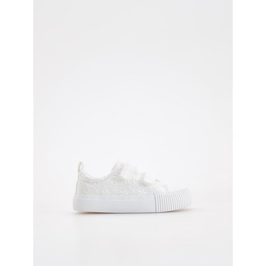 Trampki dziecięce białe Reserved z poliestru na rzepy