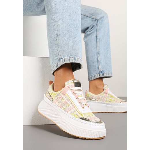 Biało-Różowe Sneakersy na Grubej Podeszwie Zdobione Tweedem i Przeszyciami Ulamoriela ze sklepu born2be.pl w kategorii Buty sportowe damskie - zdjęcie 178641565