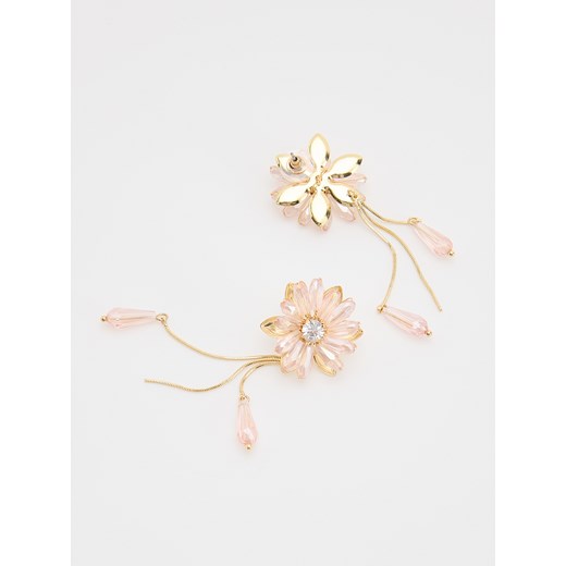 Reserved - Wiszące kolczyki z kwiatami - pastelowy róż Reserved ONE SIZE Reserved