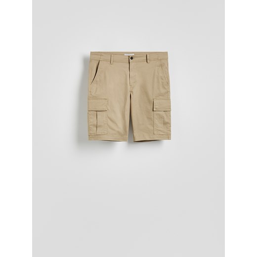 Reserved - Szorty regular fit - beżowy Reserved S Reserved