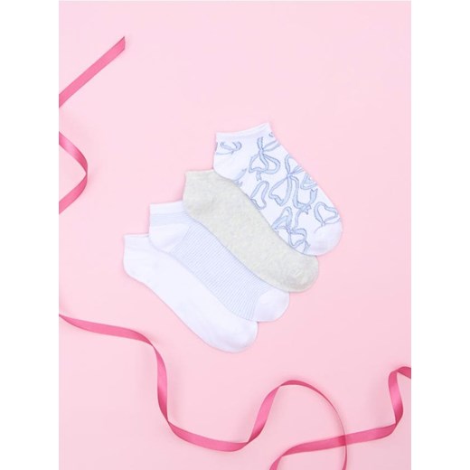 Sinsay - Skarpetki 4 pack - wielobarwny ze sklepu Sinsay w kategorii Skarpetki damskie - zdjęcie 178654419