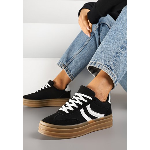 Czarne Sneakersy Typu Kultowe Tenisówki na Grubej Podeszwie z Tłoczeniem Lisanitea ze sklepu renee.pl w kategorii Buty sportowe damskie - zdjęcie 178660057