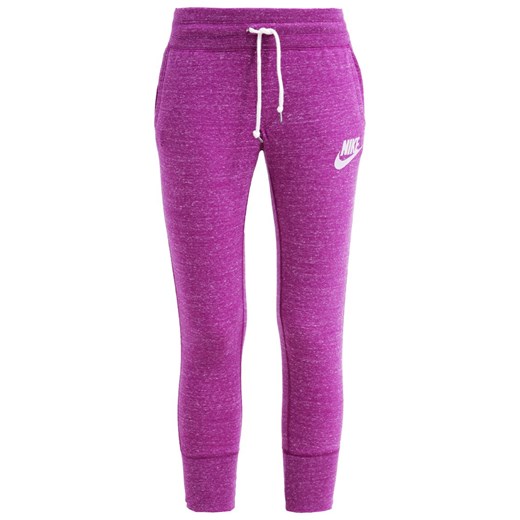Nike Sportswear GYM VINTAGE  Spodnie treningowe bold berry/sail zalando fioletowy abstrakcyjne wzory