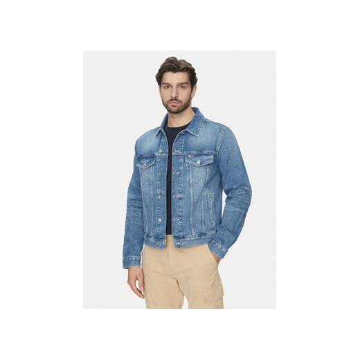 Tommy Jeans Kurtka jeansowa Ryan DM0DM21860 Niebieski Regular Fit ze sklepu MODIVO w kategorii Kurtki męskie - zdjęcie 178689567