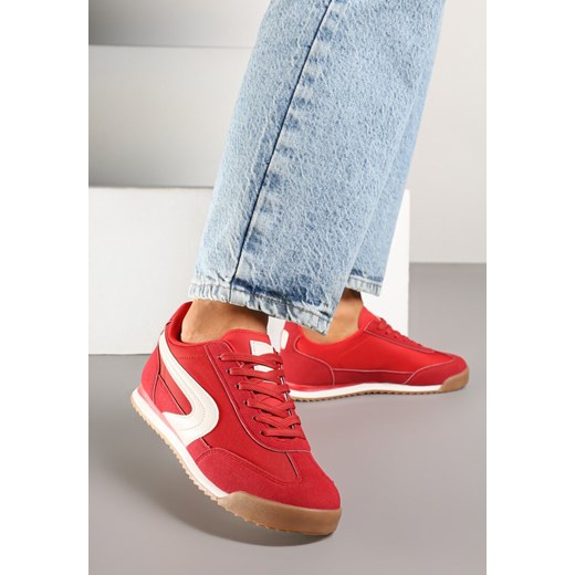 Czerwone Sneakersy w Klasycznym Stylu Ellirianne ze sklepu born2be.pl w kategorii Buty sportowe damskie - zdjęcie 178705957
