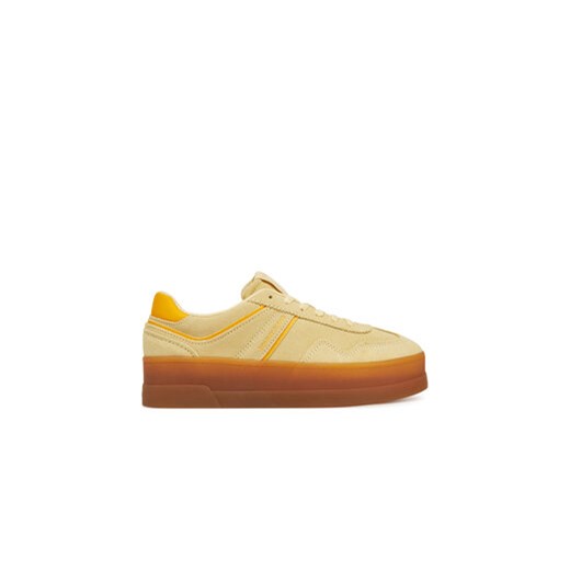 Tommy Jeans Sneakersy The Greenwich Flatform Suede EN0EN02734 Żółty ze sklepu MODIVO w kategorii Buty sportowe damskie - zdjęcie 178707065
