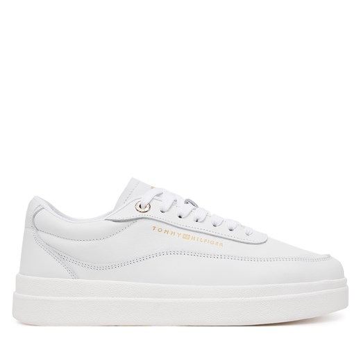 Sneakersy Tommy Hilfiger Modern Court Sneaker Lthr FW0FW08800 Biały ze sklepu eobuwie.pl w kategorii Buty sportowe damskie - zdjęcie 178713097