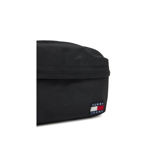 Listonoszka Tommy Jeans na ramię 