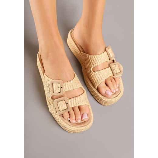 Beżowe Klapki na Grubej Podeszwie z Ozdobnymi Paskami z Klamrami Koriessa 37 born2be.pl