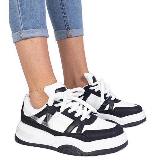Czarno-białe sneakersy z grubymi sznurówkami czarne ze sklepu ButyModne.pl w kategorii Buty sportowe damskie - zdjęcie 178735686