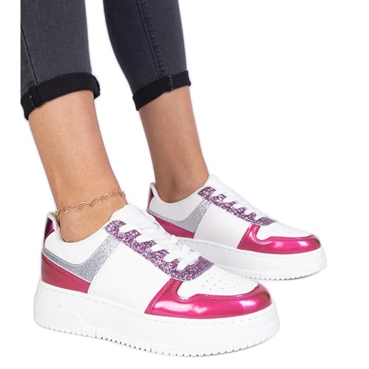Różowe sneakersy damskie na grubej podeszwie ze sklepu ButyModne.pl w kategorii Buty sportowe damskie - zdjęcie 178735706