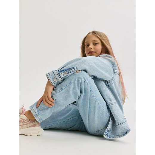 Reserved - Jeansy mom fit z przetarciami - niebieski Reserved 116 (5-6 lat) Reserved