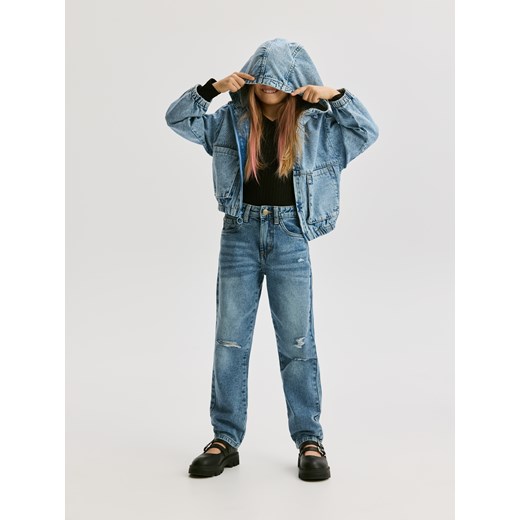 Reserved - Jeansy mom fit z przetarciami - niebieski Reserved 158 (12 lat) Reserved